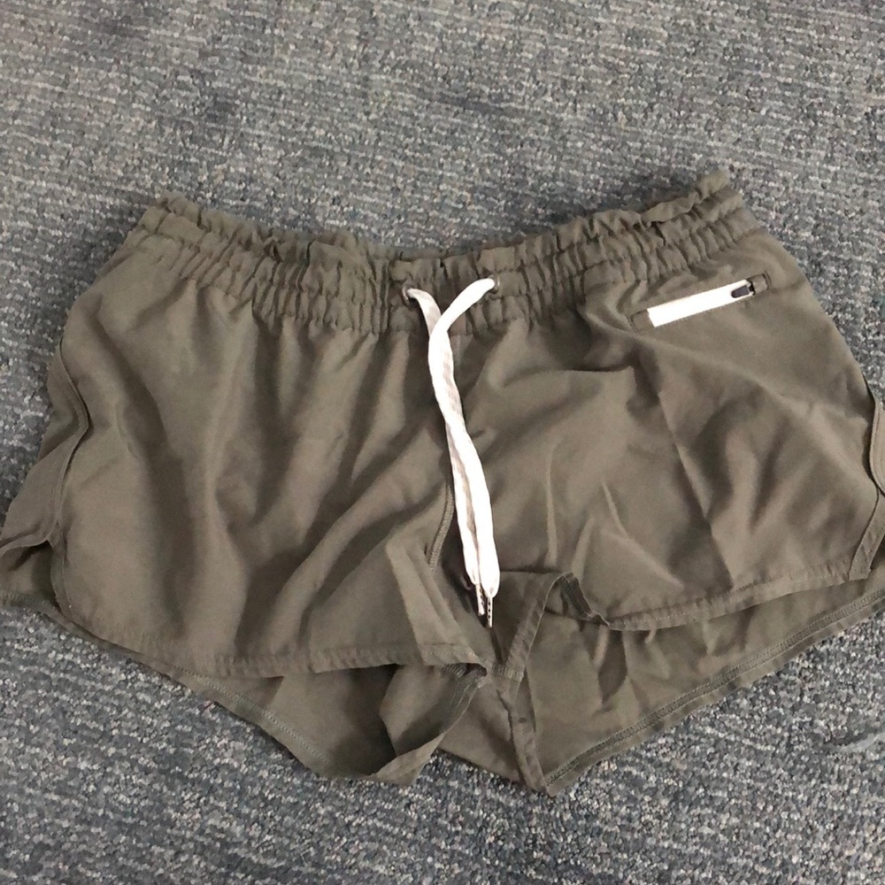 Vouri shorts